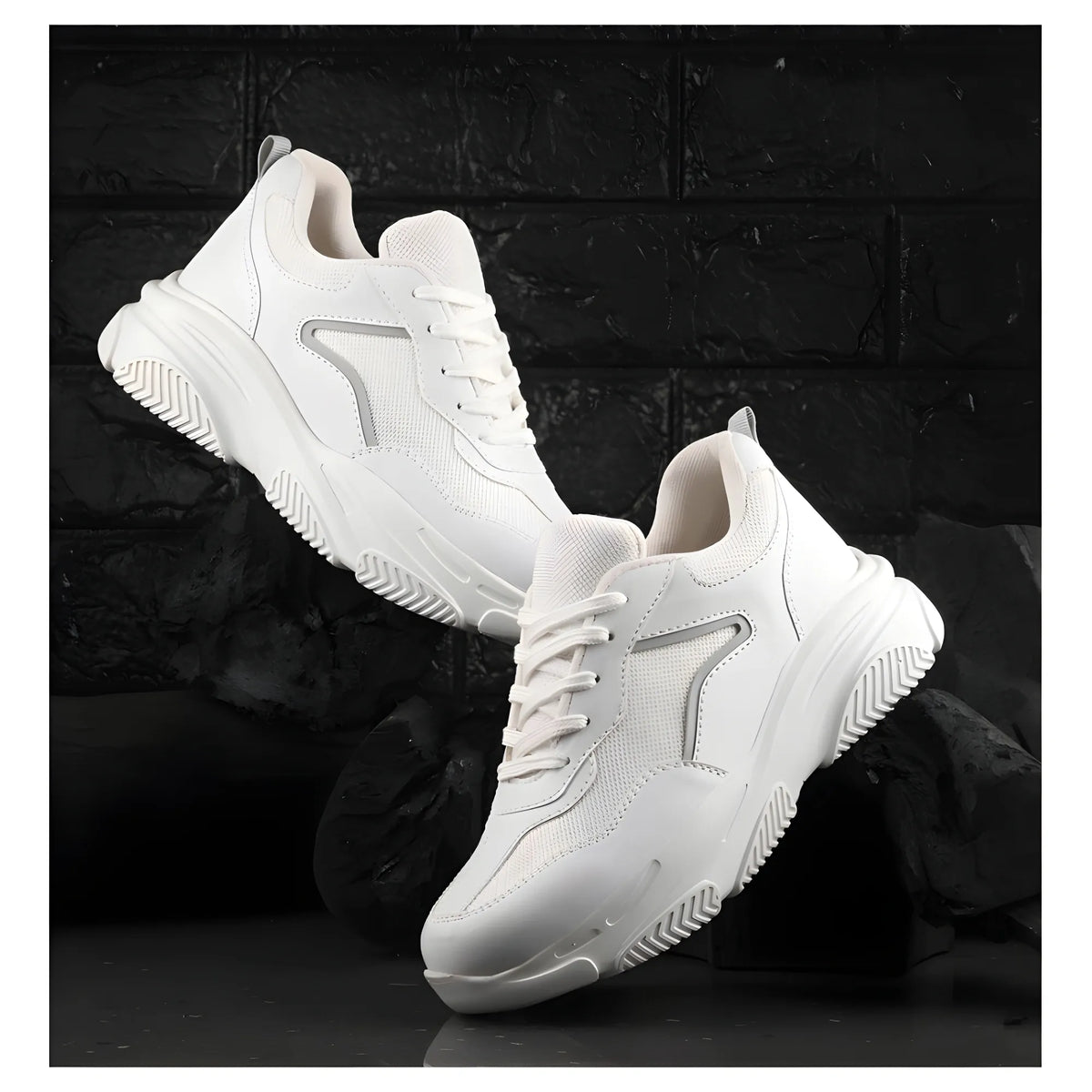 Women's Casual Mesh Printed Lace-Ups Shoes (White)