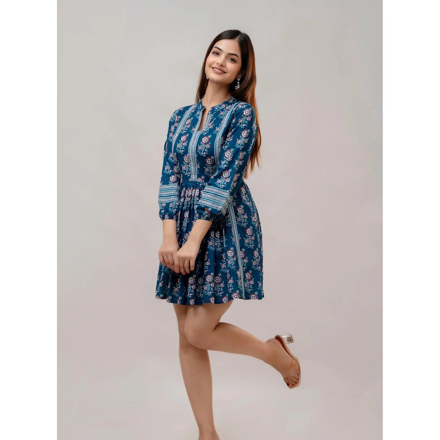 +4 More Stylish Graceful Women Dresses