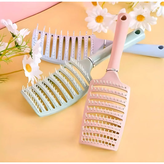 Plastic Detangling Hair Brush (Multicolor)
