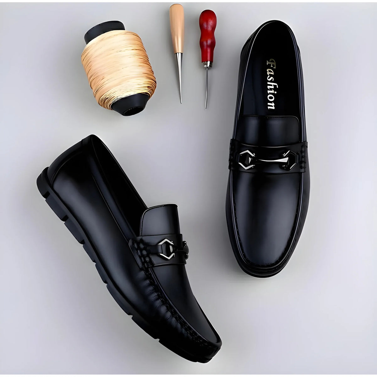 Onyx Men's Synthetic Leather Solid Slip-On Casual Loafers With Metal Bit