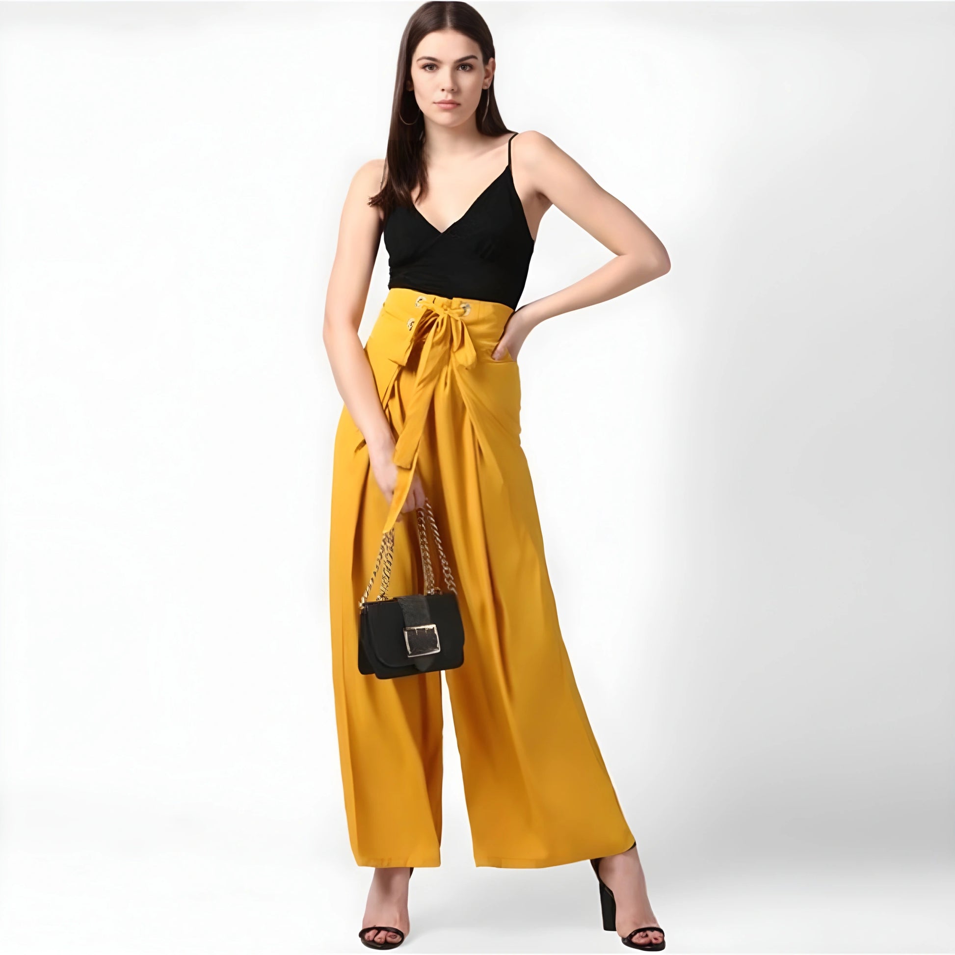Raina Solid Trousers